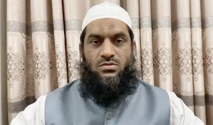 ৫ মামলায় জামিন পেলেন মামুনুল হক