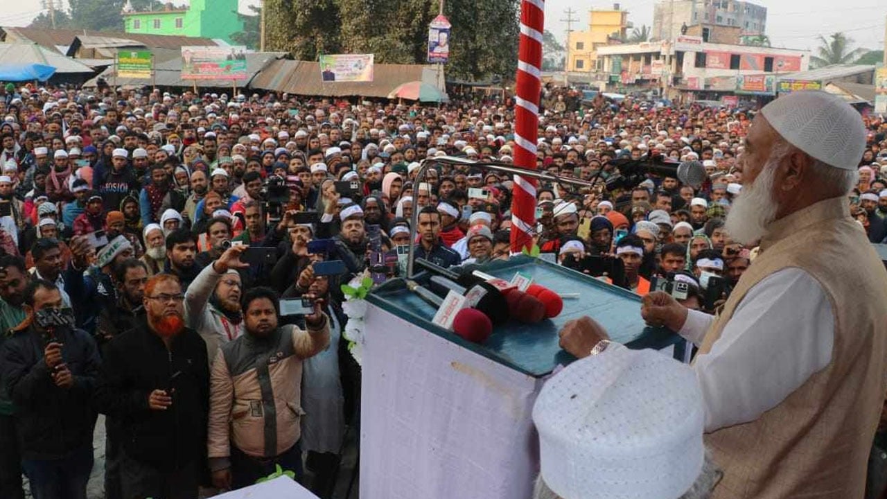 পালিয়ে থাকা স্বৈরাচার ষড়যন্ত্র চালিয়ে যাচ্ছেঃ আমীরে জামায়াত