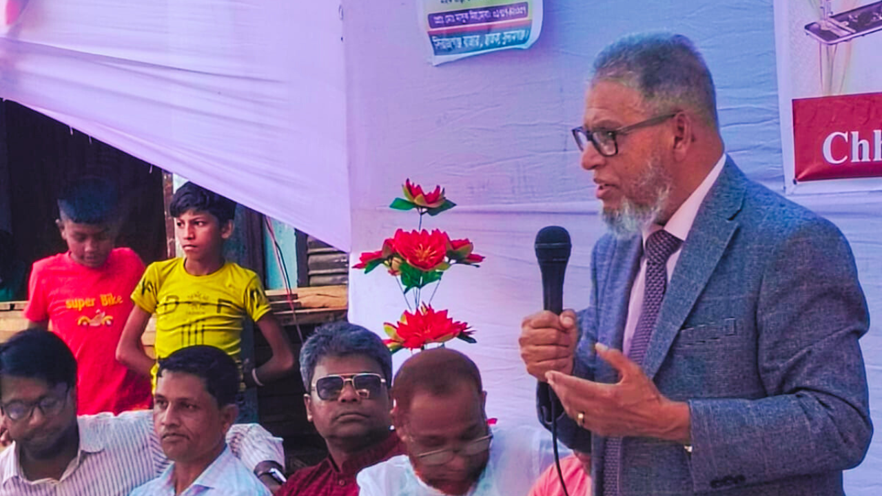 ছাতক উপজেলা এডুকেশন ট্রাস্ট-ইউকে’র উদ্যোগে ফ্রি সেলাই প্রশিক্ষণ কোর্স: সমাপ্ত হলো প্রথম ব্যাচ, উদ্বোধন দ্বিতীয় ব্যাচের