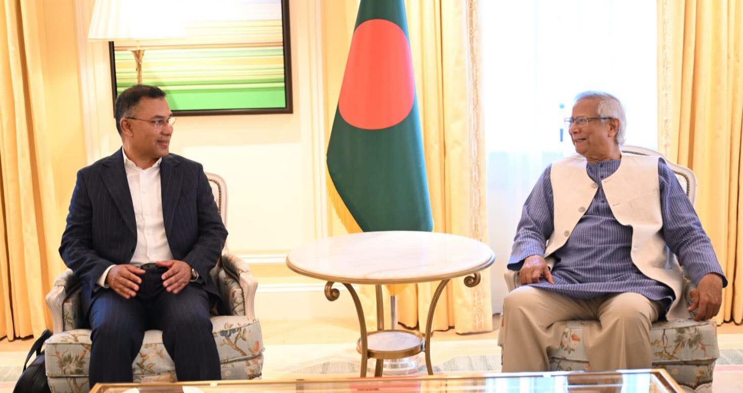 লন্ডনে তারেক রহমান ও ড. ইউনুসের সৌজন্য সাক্ষাৎ: আলোচনায় বাংলাদেশের রাজনীতি ও উন্নয়ন