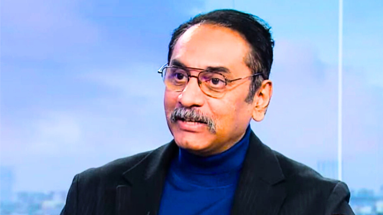 ডাকসু নির্বাচন নিয়ে অনৈতিক সমঝোতার অভিযোগ তুললেন পিনাকি ভট্টাচার্য