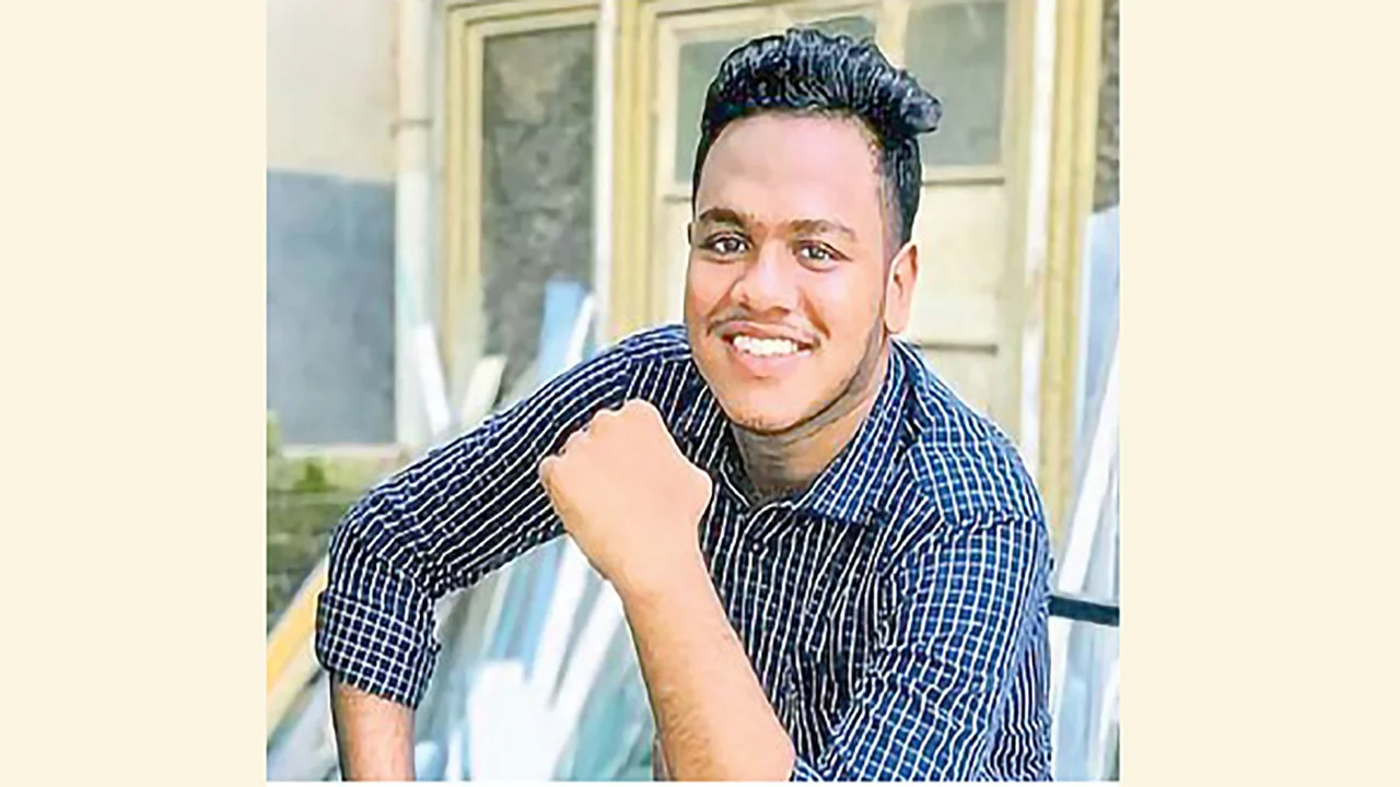 ‘একজনকে মারতে কতগুলো গুলি লাগে স্যার?’